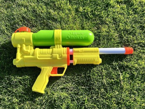 SIKAWKA Super poręczny pistolet na wodę dla dzieci żółty Nerf Soa XP50