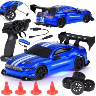 Zdalnie sterowany samochód sportowy 4x4 z funkcją driftu 1:24 RC0795